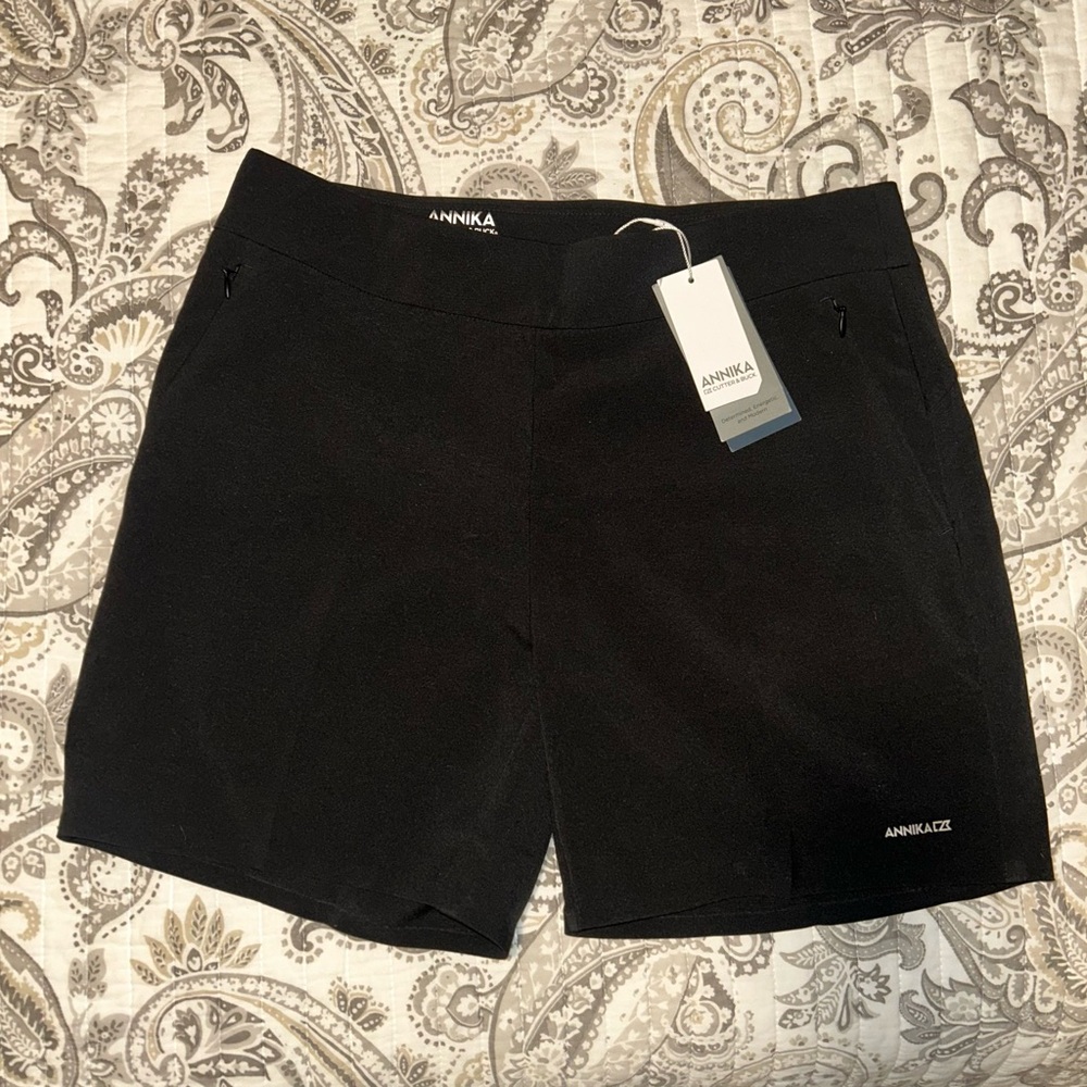 Annika Black Biker Shorts